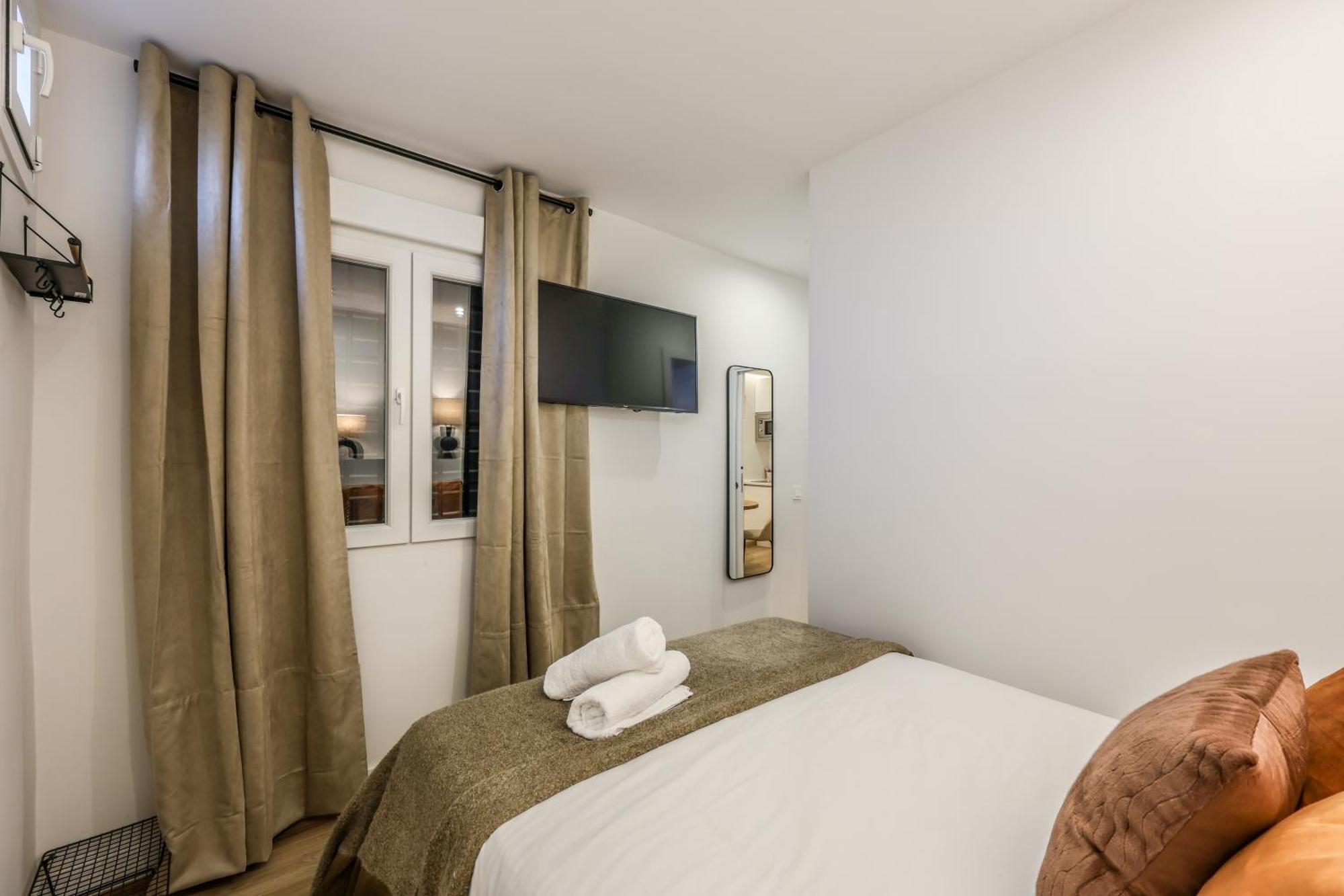Apartamento Doble Centro Madrid Ngoại thất bức ảnh